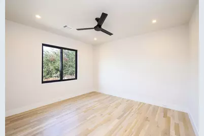 4015 Rochelle Drive, Dallas, TX 75220 - Photo 36