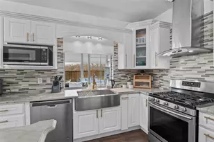 718 Castlewood Dr, Garland, TX 75040 - Photo 20