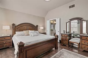 718 Castlewood Dr, Garland, TX 75040 - Photo 22