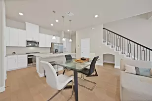 4425 Benton Ln, Carrollton, TX 75010 - Photo 2