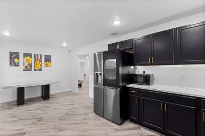 1035 Warden Street, Benbrook, TX 76126 - Photo 8