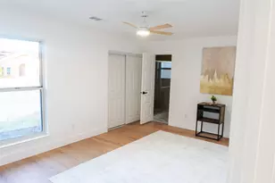 9648 Fallbrook Dr, Dallas, TX 75243 - Photo 16