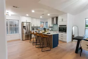 9648 Fallbrook Dr, Dallas, TX 75243 - Photo 8