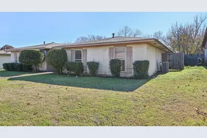 618 Taylor Court, Duncanville, TX 75137 - Photo 2