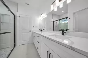 4218 Easter Ave, Dallas, TX 75216 - Photo 12