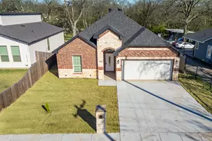 4218 Easter Ave, Dallas, TX 75216 - Photo 2