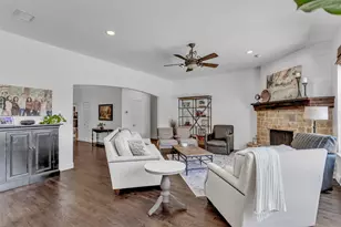 6621 Bradford Estates Dr, Sachse, TX 75048 - Photo 10