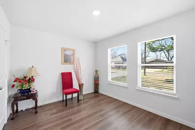 1007 E Calhoun Avenue, Waco, TX 76704 - Photo 4