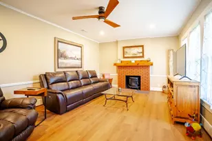 820 E Palestine, Mexia, TX 76667 - Photo 4