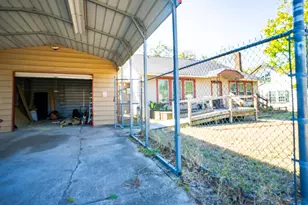 820 E Palestine, Mexia, TX 76667 - Photo 28