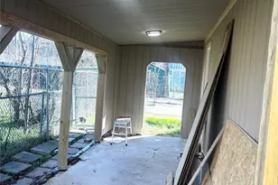 820 E Palestine, Mexia, TX 76667 - Photo 34