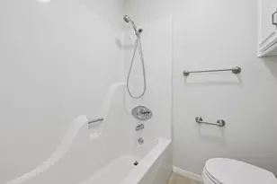 2417 Meadow Ct, Bedford, TX 76021 - Photo 22