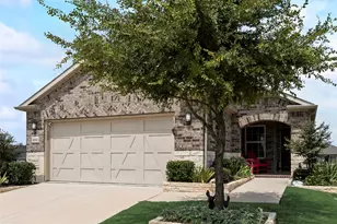 1001 Memorial Dr, Little Elm, TX 76227 - Photo 2