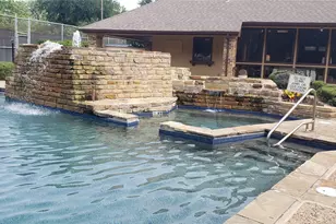 1200 Calico Ln, Arlington, TX 76011 - Photo 32