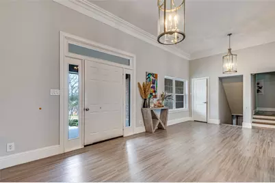 3904 Tally Ho Drive, Irving, TX 75062 - Photo 2