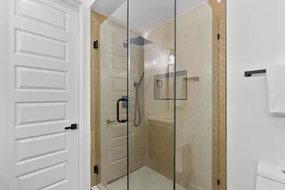 727 W 10th Street #102, Dallas, TX 75208 - Photo 20