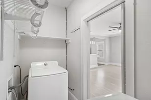 4719 Junius St, Dallas, TX 75246 - Photo 14