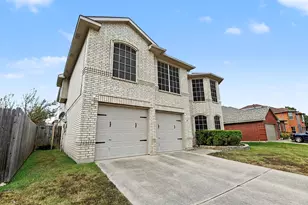 6855 Genevieve Dr, Fort Worth, TX 76137 - Photo 2