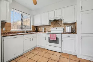 513 Thomas Trail, Seagoville, TX 75159 - Photo 6