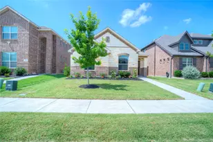 1113 Milfoil Dr, Justin, TX 76247 - Photo 4