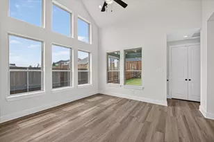 809 Sagebrush Trl, Sherman, TX 75092 - Photo 8