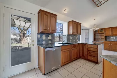 1111 Timbercreek Drive, Allen, TX 75002 - Photo 8