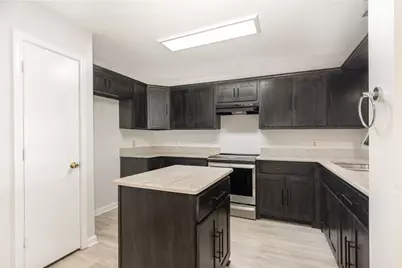 3929 Cochise Drive, Balch Springs, TX 75180 - Photo 8