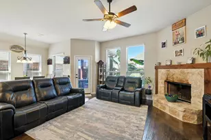 905 Cloudlock Dr, Saginaw, TX 76179 - Photo 6