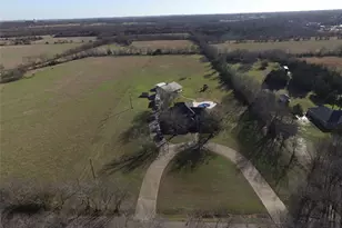 412 Pipeline Rd, Sulphur Springs, TX 75482 - Photo 2