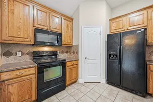 8217 Bowspirit Ln, Fort Worth, TX 76053 - Photo 8