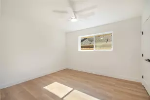 7220 Claybrook Dr, Dallas, TX 75231 - Photo 20