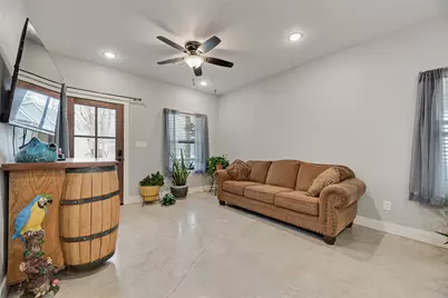 718 E Crawford Street, Denison, TX 75021 - Photo 16