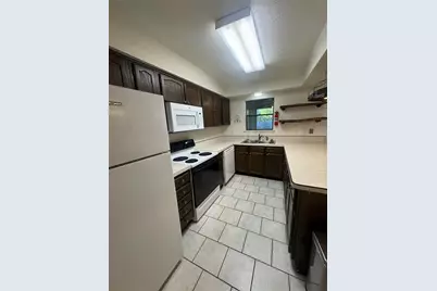 408 Olson Court, Granbury, TX 76048 - Photo 8