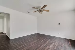 606 McAnear St, Cleburne, TX 76033 - Photo 2