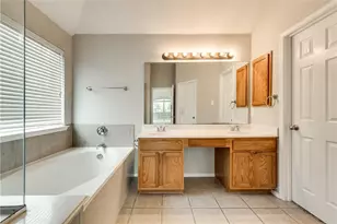 409 Knoll Park Ct, McKinney, TX 75072 - Photo 22