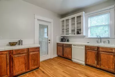 6203 Richmond Avenue, Dallas, TX 75214 - Photo 10