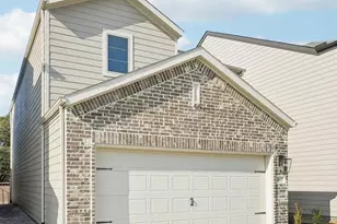 2613 Lost Maples Ln, Dallas, TX 75228 - Photo 2