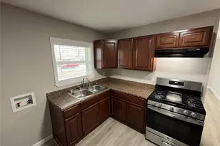 1705 Burke Dr, Garland, TX 75040 - Photo 6