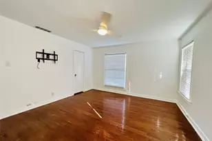 101 Lindenwood Dr, Fort Worth, TX 76107 - Photo 18