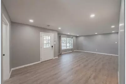 13308 Shahan Drive, Farmers Branch, TX 75234 - Photo 6