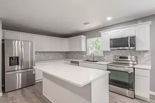 13308 Shahan Dr, Farmers Branch, TX 75234 - Photo 12