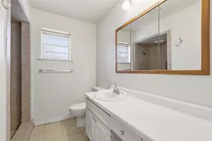 125 N Jessup St, Alvarado, TX 76009 - Photo 18