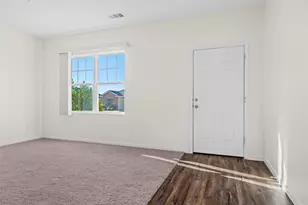 229 Concho River Dr, Glenn Heights, TX 75154 - Photo 4