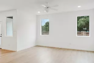 2617 Lost Maples Ln, Dallas, TX 75228 - Photo 14