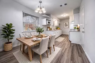 2923 W Day St, Denison, TX 75020 - Photo 6