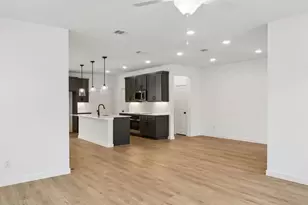 2621 Lost Maples Ln, Dallas, TX 75228 - Photo 12