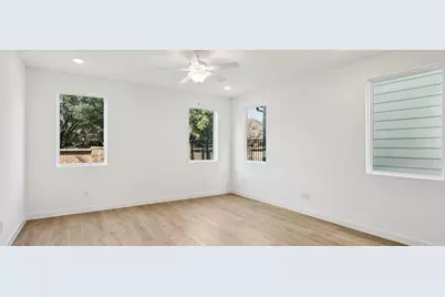 2621 Lost Maples Lane, Dallas, TX 75228 - Photo 10