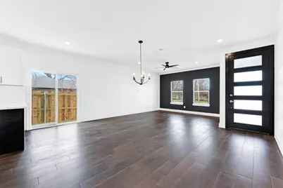 2821 Morse Street, Greenville, TX 75401 - Photo 4