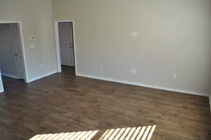 412 Dewitt St, Collinsville, TX 76233 - Photo 12