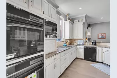 21 Wellington Oaks Circle, Denton, TX 76210 - Photo 12